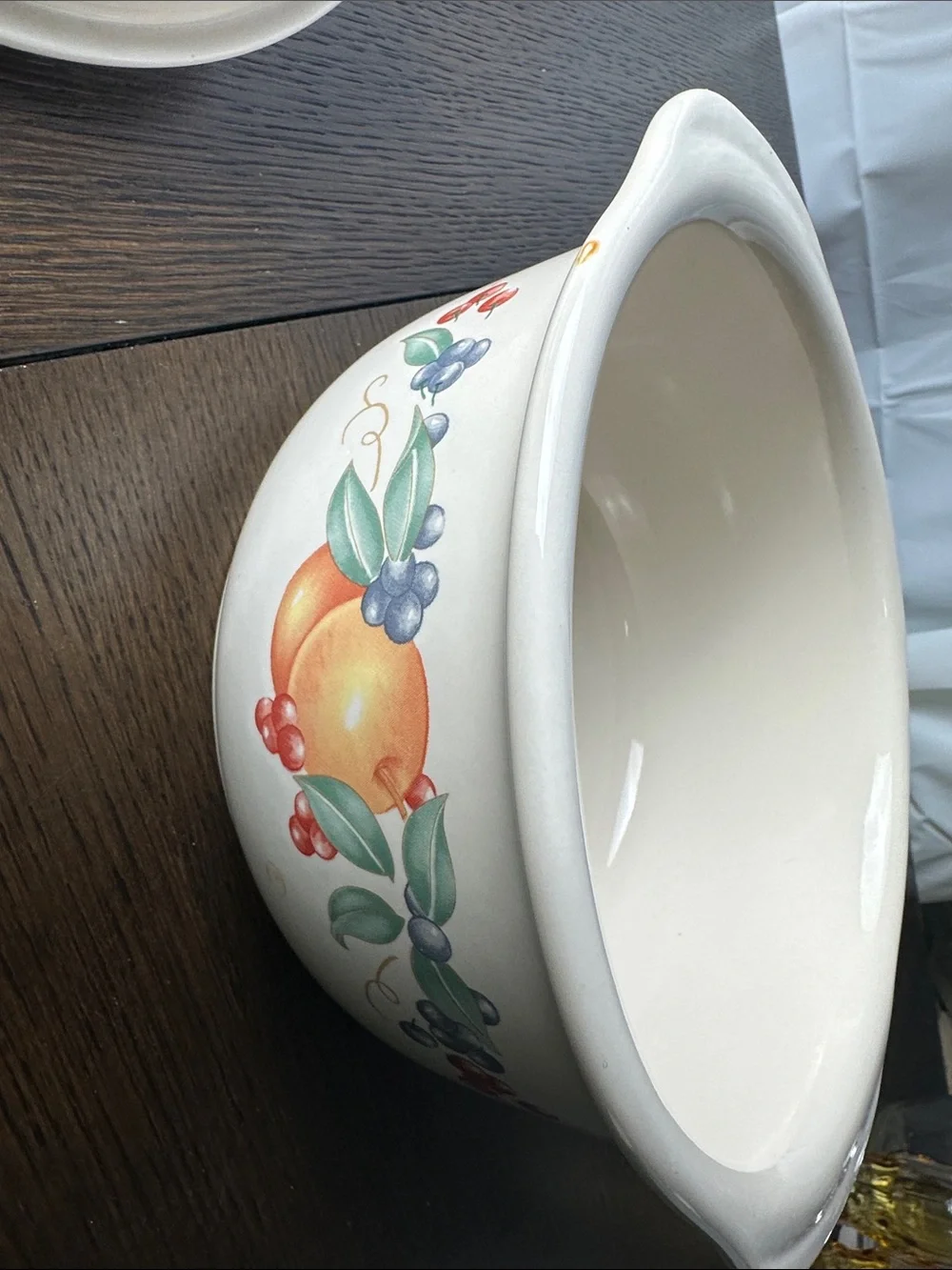 Corelle Coordinates Stoneware Abundance Pattern 1 1/2 quarts With Lid